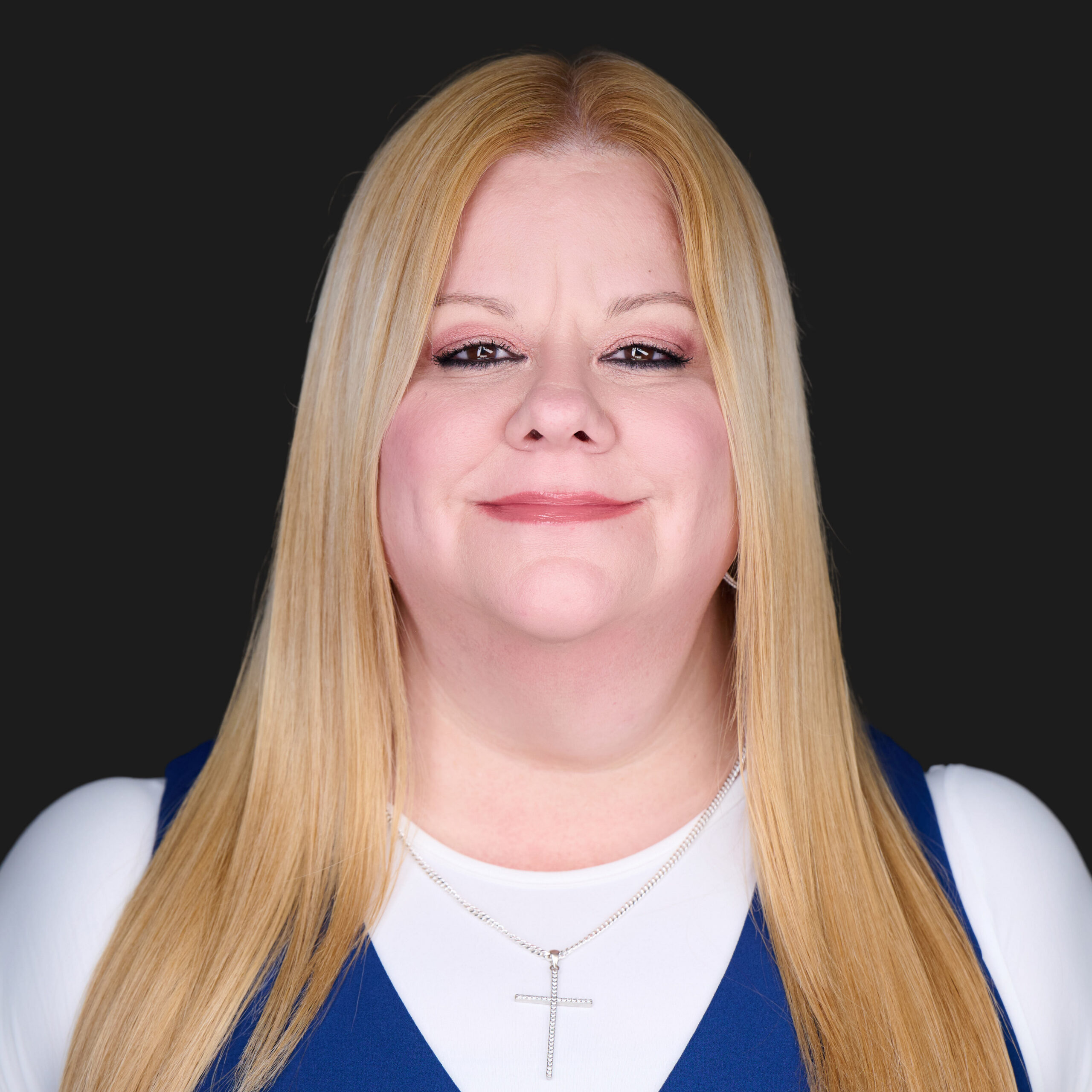 Headshot of Lisette Aguilar